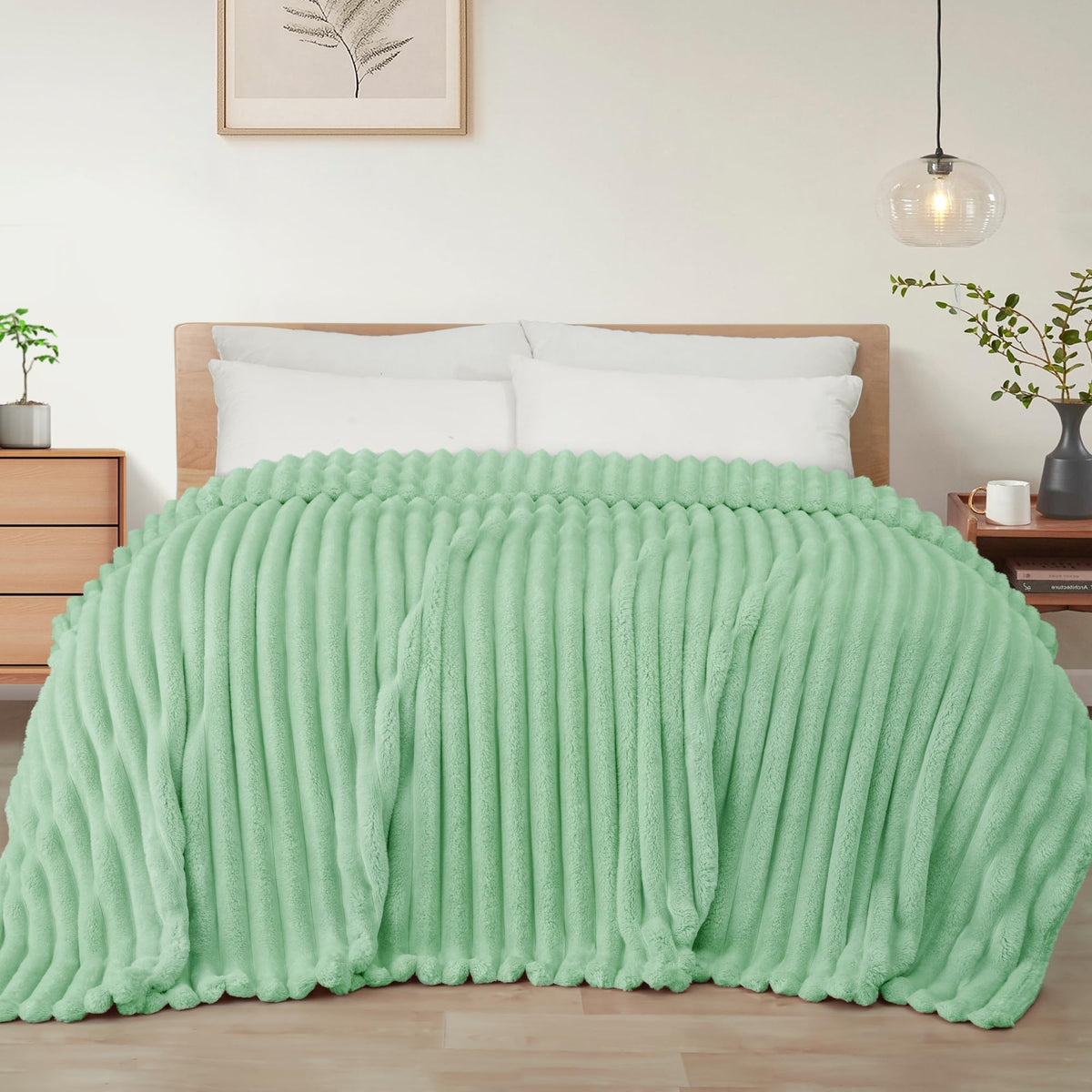 Exclusivo Mezcla Striped Fleece Throw Blanket for Couch, Sofa, Navy Blue