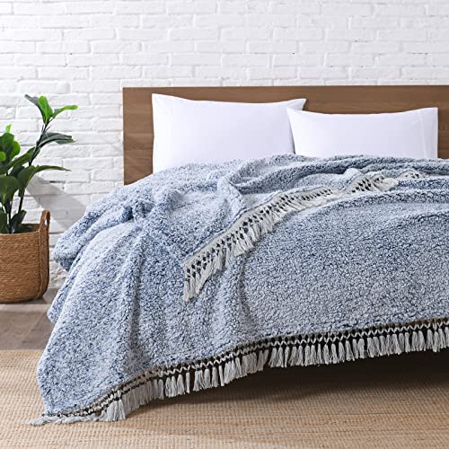 Ultra Soft Fleece Sherpa Blanket King Size,Lightweight Cozy Boho Bed Blanket with Decorative Tassel, Pattern Reversible, 2 Tones Ombre Light Brown,104”x90”