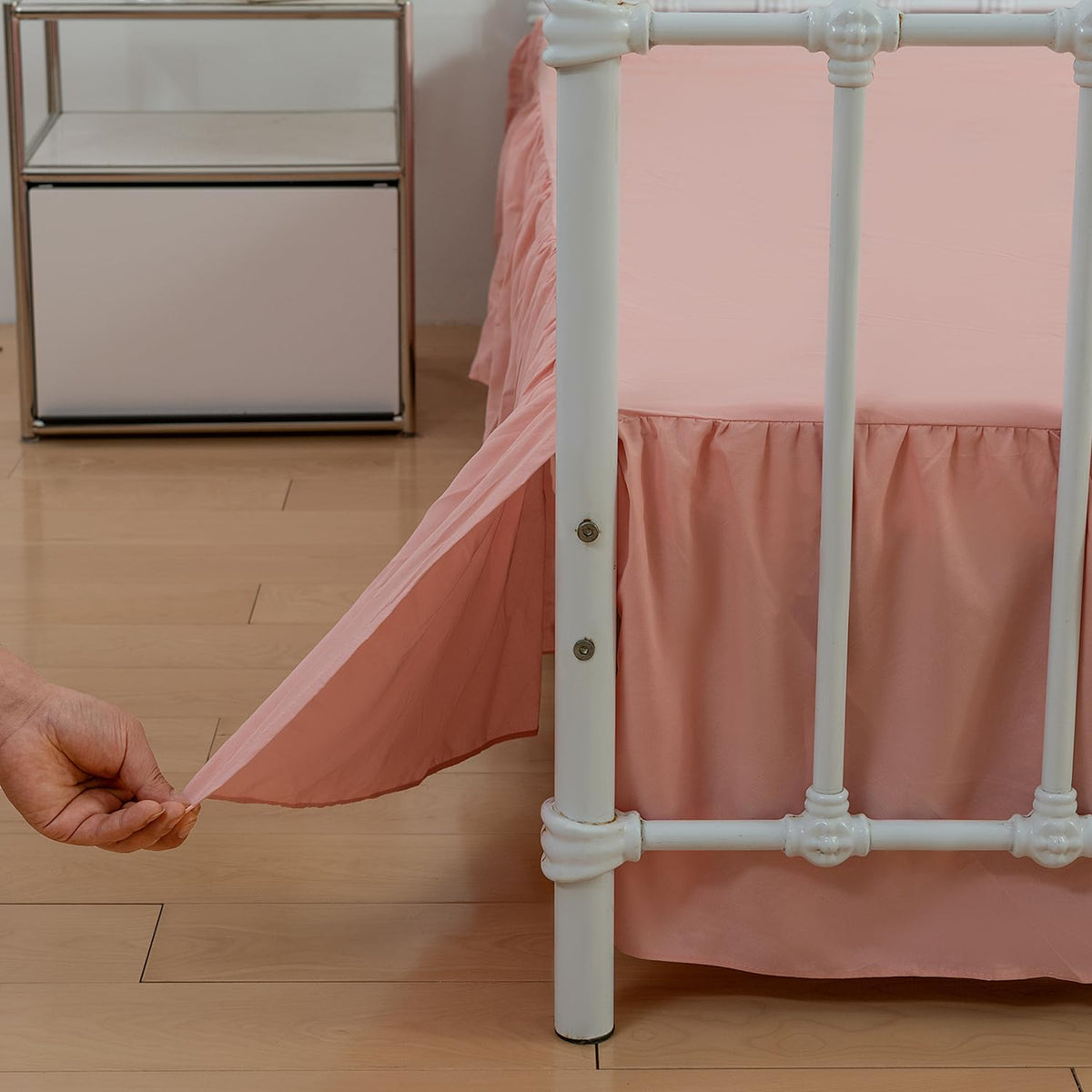 Bed Skirt Queen Size Ruffled Bed Skirt with Split Corners