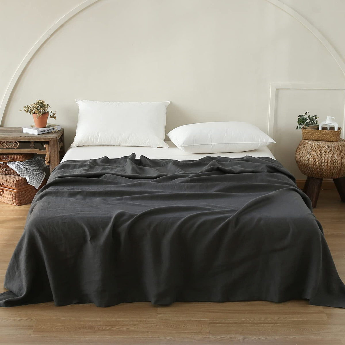 Simple&Opulence French Linen Flat Sheet with Embroidered Border-100% Stone Washed Flax Bedding,King Size(108''x102'') Ultra Soft,Breathable Flat Top Sheet-1 Piece Bed Flat Sheet Only(Linen)