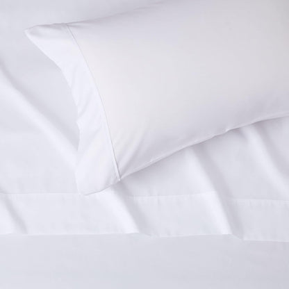 Amazon Basics Lightweight Breathable Wrinkle-Free Brushed Microfiber 3-Piece Bed Sheet Set with 14-Inch Deep Pockets, Twin, Bright White, Solid