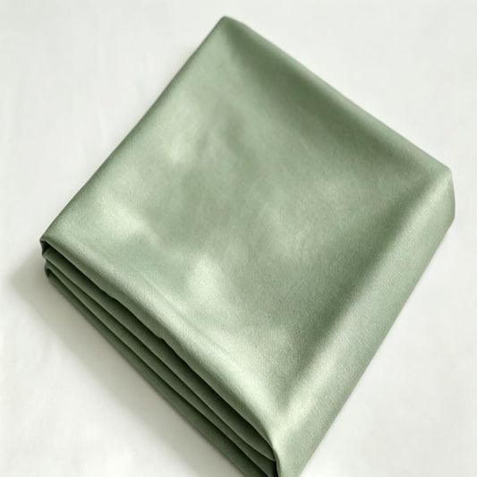 Flat Sheet-Premium Hotel 1-Piece Top Sheet, Luxury and Soft Quality Bedding Flat Sheet, Wrinkle-Free, Stain-Resistant (Sage Green, Queen)