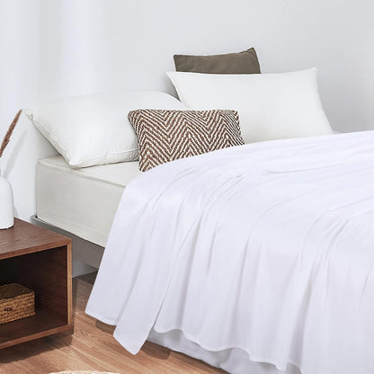 HOMBYS Alaskan King (120x132) Flat Sheet, White Extra Large Oversized King Flat Sheets, Soft & Durable Bed Sheet, Smooth & Breathable Top Sheet (White, Alaskan King)