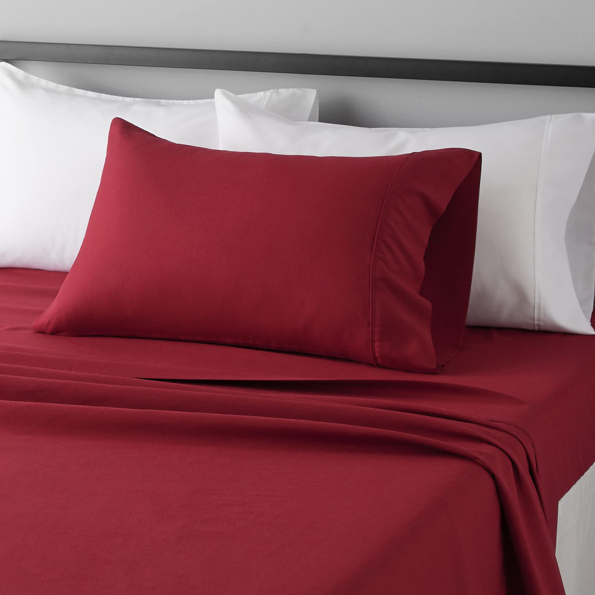 Amazon Basics Lightweight Breathable Wrinkle-Free Brushed Microfiber 3-Piece Bed Sheet Set with 14-Inch Deep Pockets, Twin, Bright White, Solid