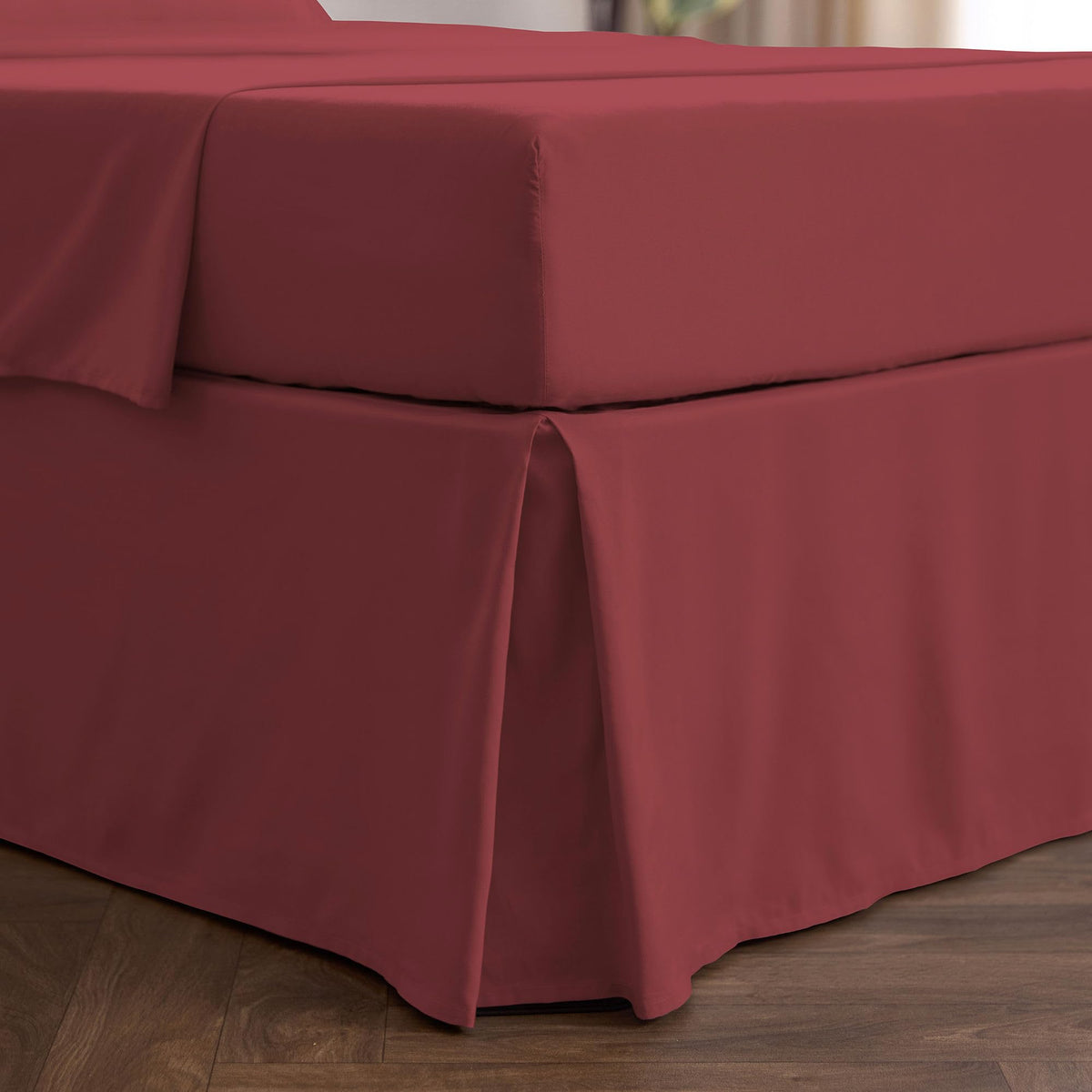 Mellanni Bed Skirt Queen Size - Tailored Drop Bed Skirting