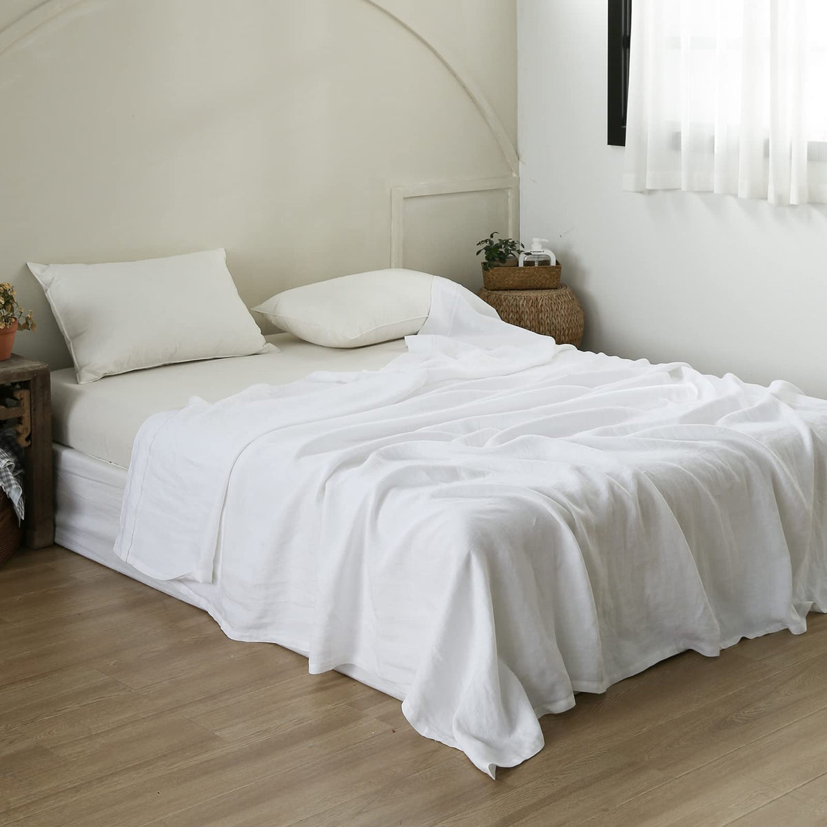 Simple&Opulence French Linen Flat Sheet with Embroidered Border-100% Stone Washed Flax Bedding,King Size(108''x102'') Ultra Soft,Breathable Flat Top Sheet-1 Piece Bed Flat Sheet Only(Linen)