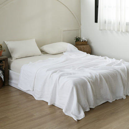Simple&Opulence French Linen Flat Sheet with Embroidered Border-100% Stone Washed Flax Bedding,King Size(108''x102'') Ultra Soft,Breathable Flat Top Sheet-1 Piece Bed Flat Sheet Only(Linen)