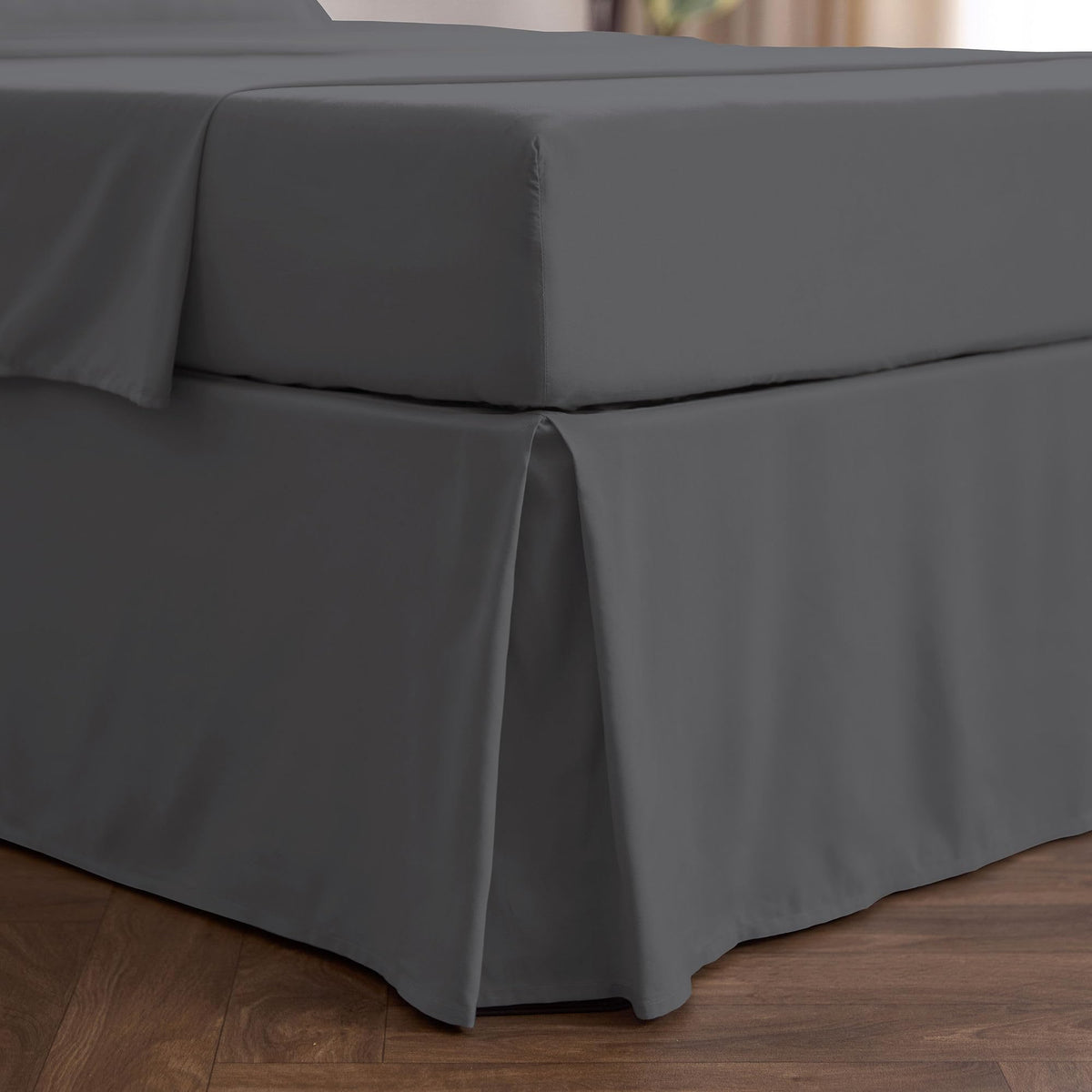 Mellanni Bed Skirt Queen Size - Tailored Drop Bed Skirting