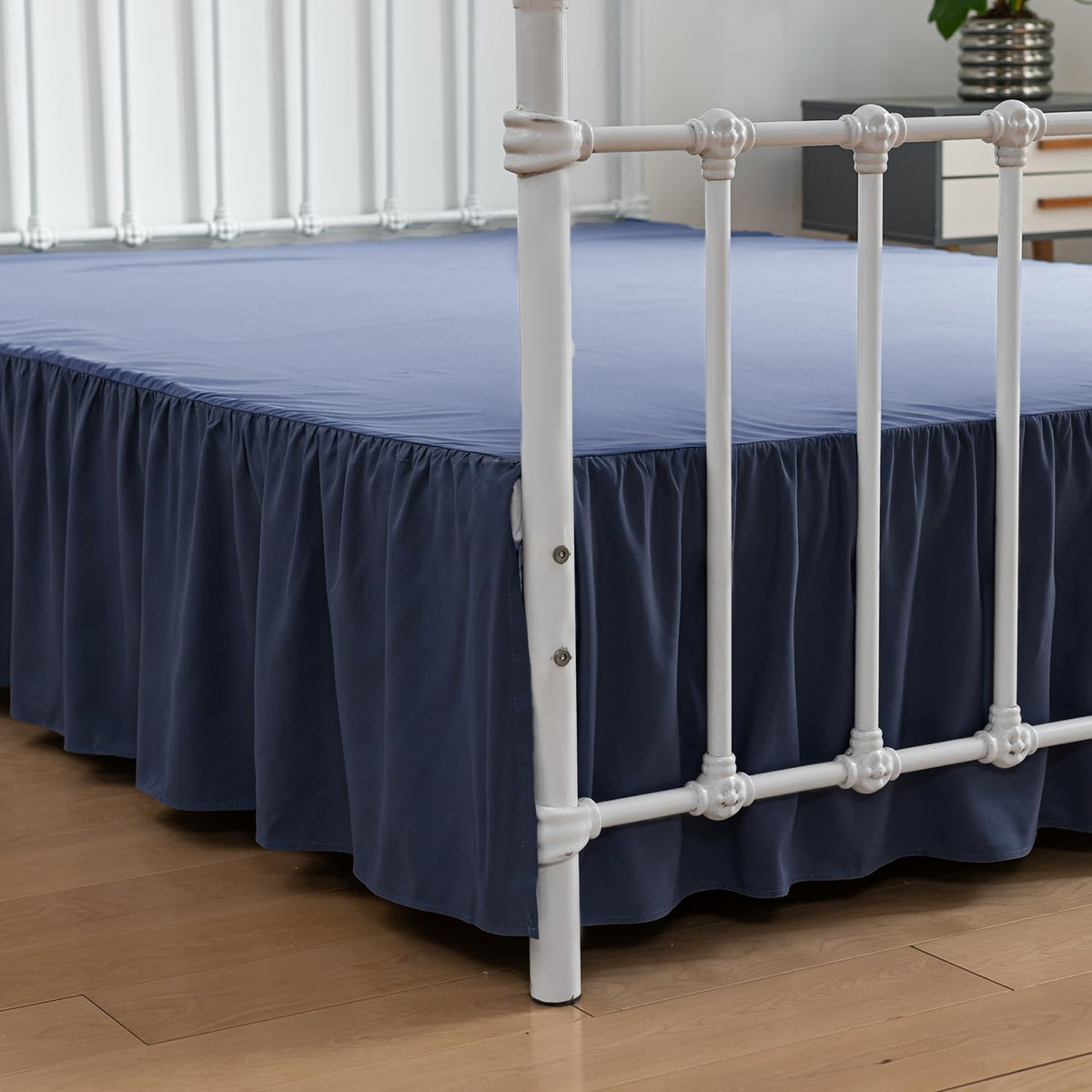 Bed Skirt Queen Size Ruffled Bed Skirt with Split Corners