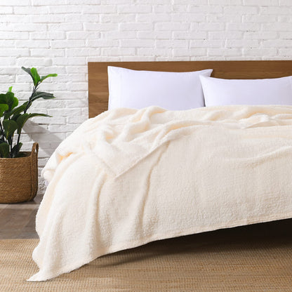 Ultra Soft Fleece Sherpa Blanket King Size,Lightweight Cozy Boho Bed Blanket with Decorative Tassel, Pattern Reversible, 2 Tones Ombre Light Brown,104”x90”