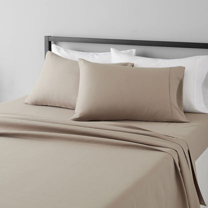 Amazon Basics Lightweight Breathable Wrinkle-Free Brushed Microfiber 3-Piece Bed Sheet Set with 14-Inch Deep Pockets, Twin, Bright White, Solid