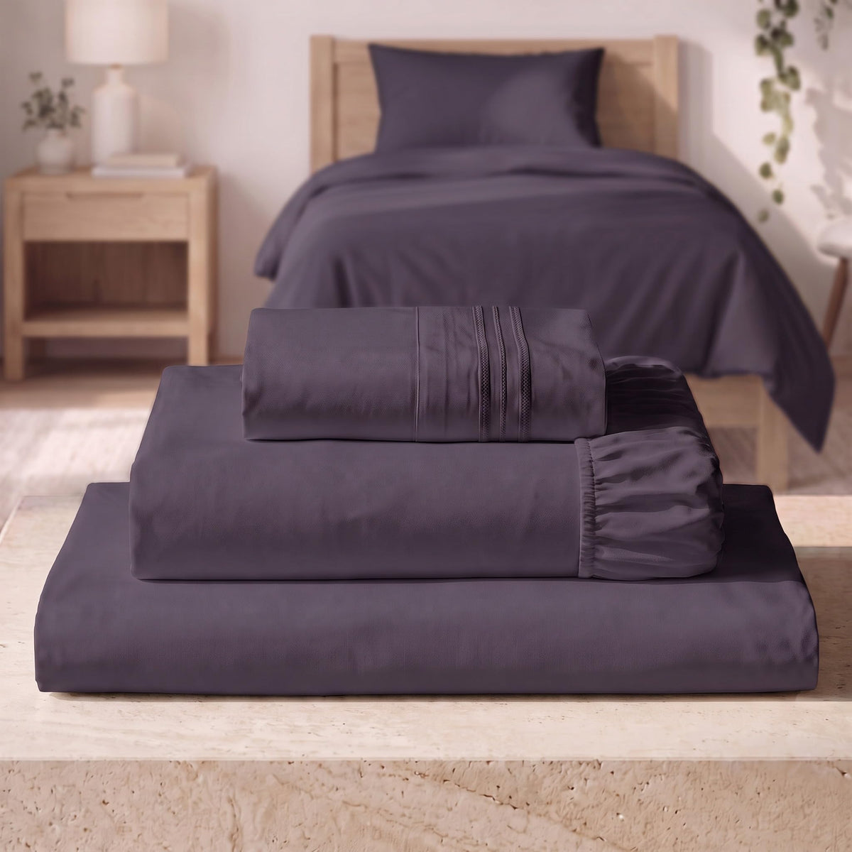 Mellanni Iconic 4-Piece, Ultra Soft Sheet Set (Queen, White)