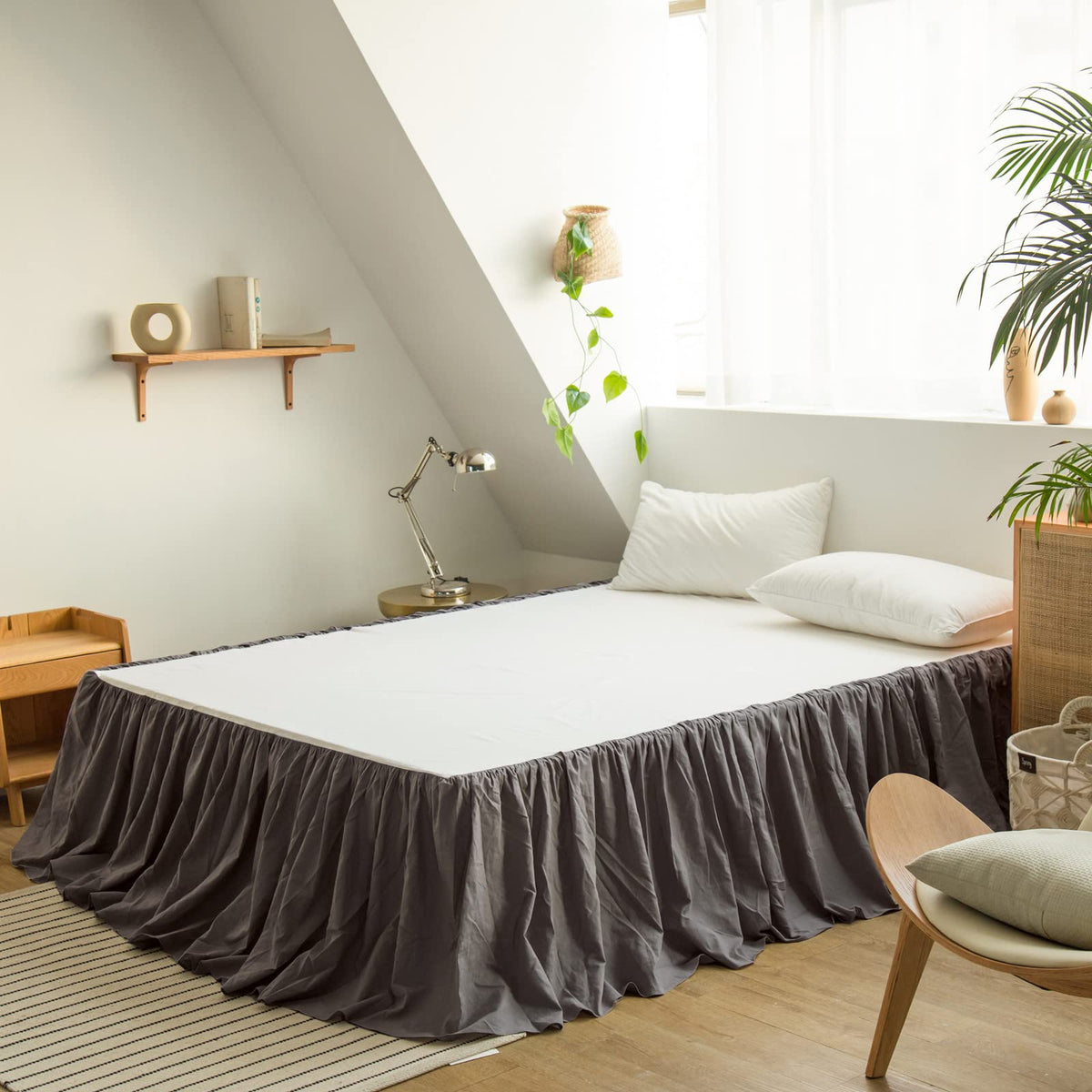 BISELINA French Linen Wrap Around Bed Skirt with Pleated Corner 14-Inch Tailored Drop Natural Flax Cotton Blend Basic Soft Cozy (14" Queen, Linen)