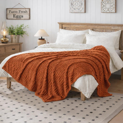 Rust Throw Blanket - Soft & Fluffy Fleece, Cute & Aesthetic, Perfect for Sofa, Couch, Chair, Bed, Living Room & Bedroom, All-Season Use, Plush & Cozy Decorative Blanket