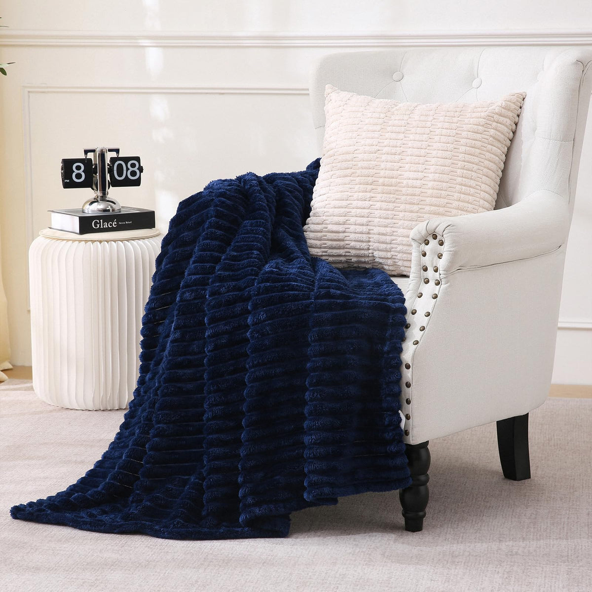 Sage Green Fleece Throw Blanket 50”×60” for Couch Sofa Livingroom