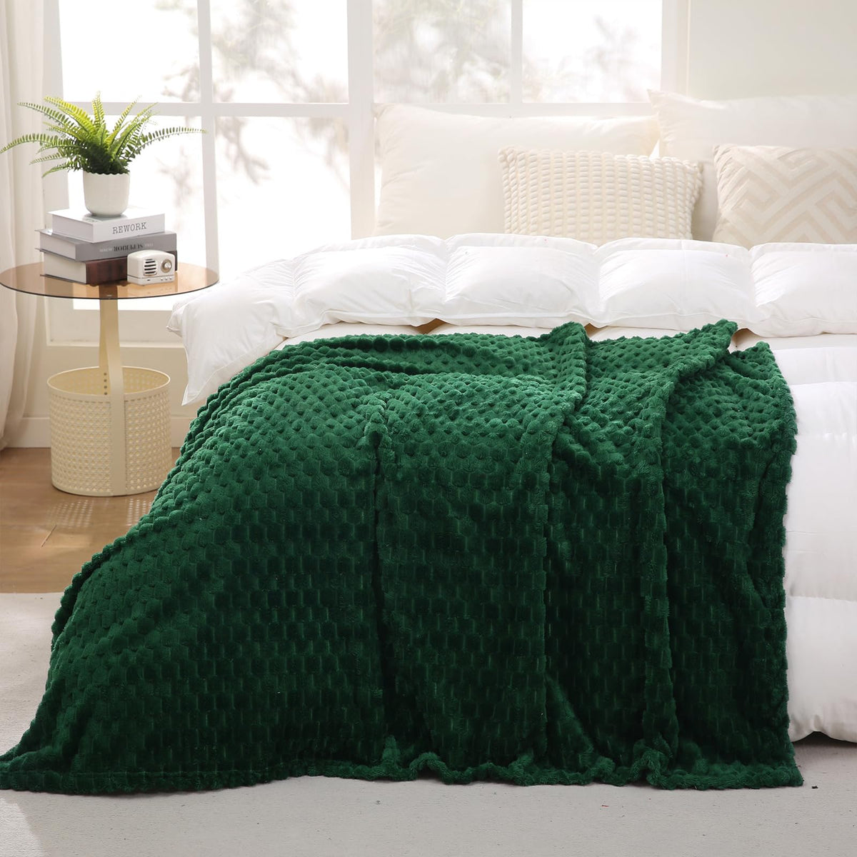 Puncuntex Burnt Orange Throw Blanket 50"×60" Fuzzy 3D Jacquard Decorative