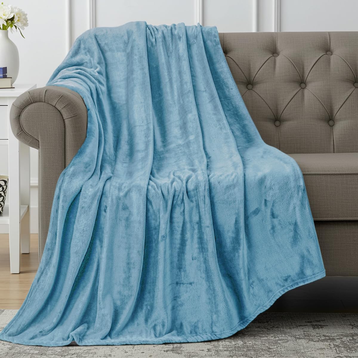 Utopia Bedding Ultra Soft Fleece Bed Blanket King Size Grey (90x102 Inches)