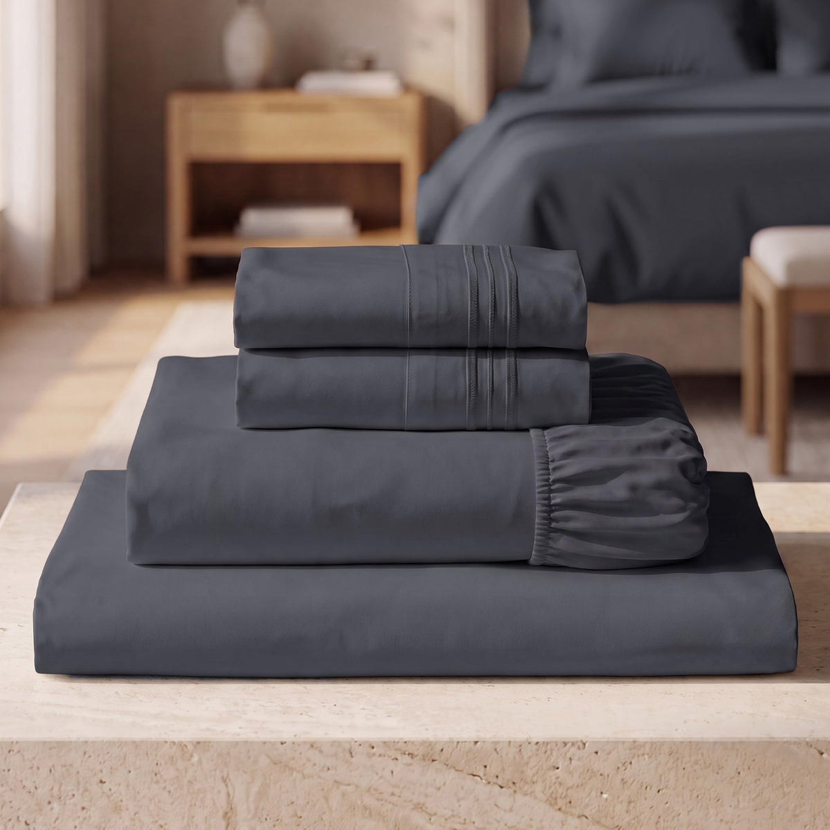 Mellanni Iconic 4-Piece, Ultra Soft Sheet Set (Queen, White)