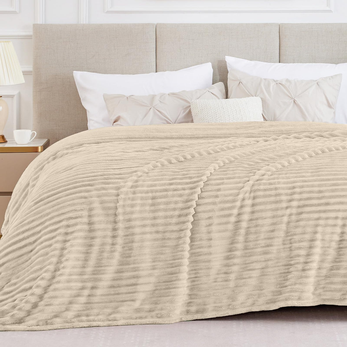 BEDELITE Ribbed Fleece Throw Blanket for Couch, Cream, 50"x60"