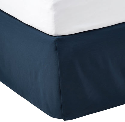 Amazon Basics Lightweight Pleated Bed Skirt, Machine Washable, Wrinkle and Fade Resistant, Queen, Black