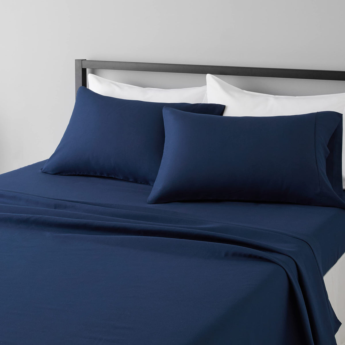 Amazon Basics Lightweight Breathable Wrinkle-Free Brushed Microfiber 3-Piece Bed Sheet Set with 14-Inch Deep Pockets, Twin, Bright White, Solid