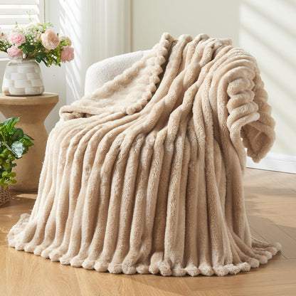 NEWCOSPLAY Fleece Ribbed Cozy Throw Blanket for Couch, Pink, 50"x60"