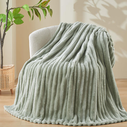 NEWCOSPLAY Fleece Ribbed Cozy Throw Blanket for Couch, Pink, 50"x60"