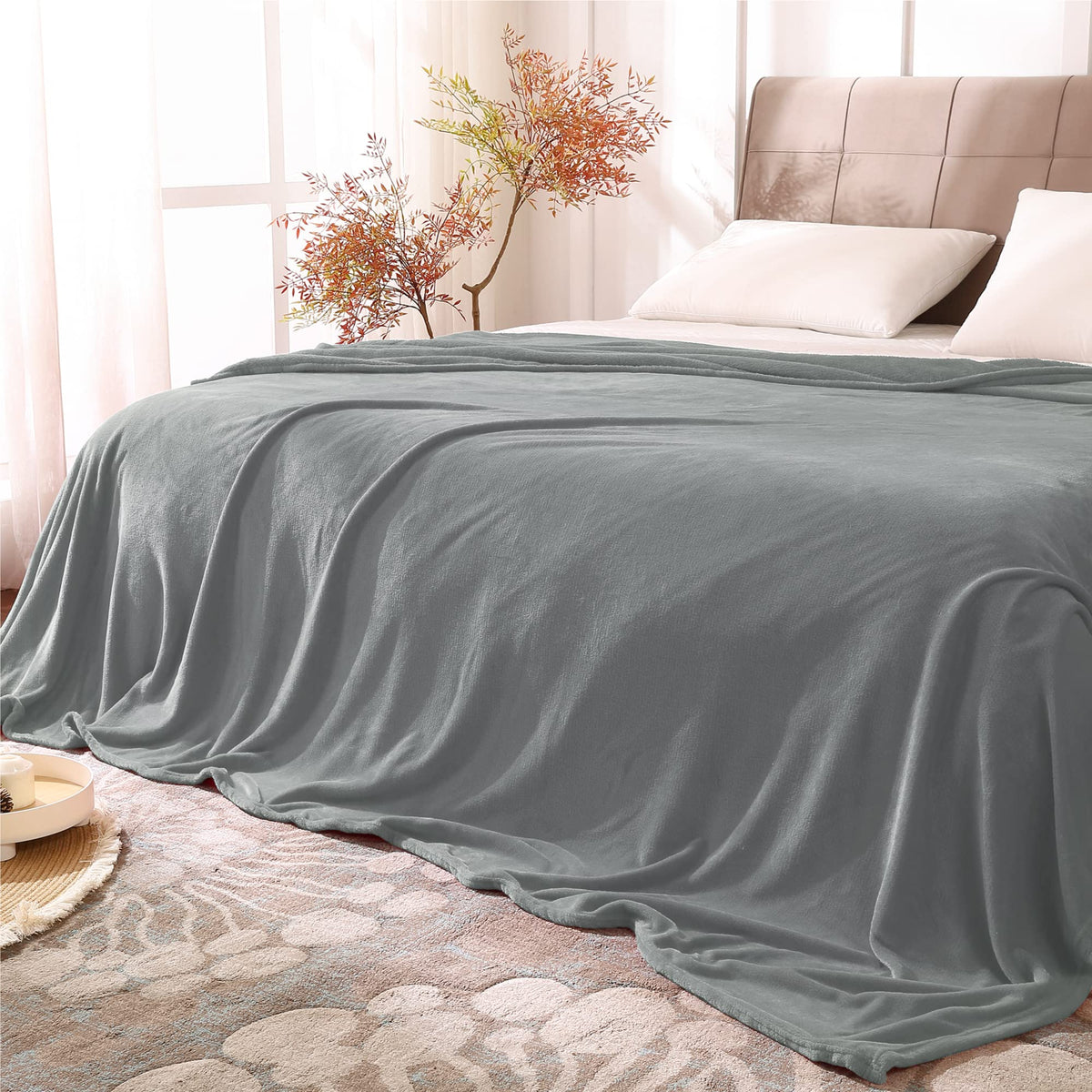 BEDELITE Fleece Blanket Soft Plush Throw for Couch Black 50"x60"