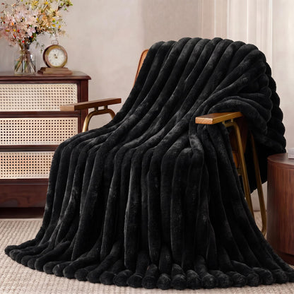 Amélie Home Soft Striped Faux Fur Throw Blanket for Couch, Beige, 55"x70"