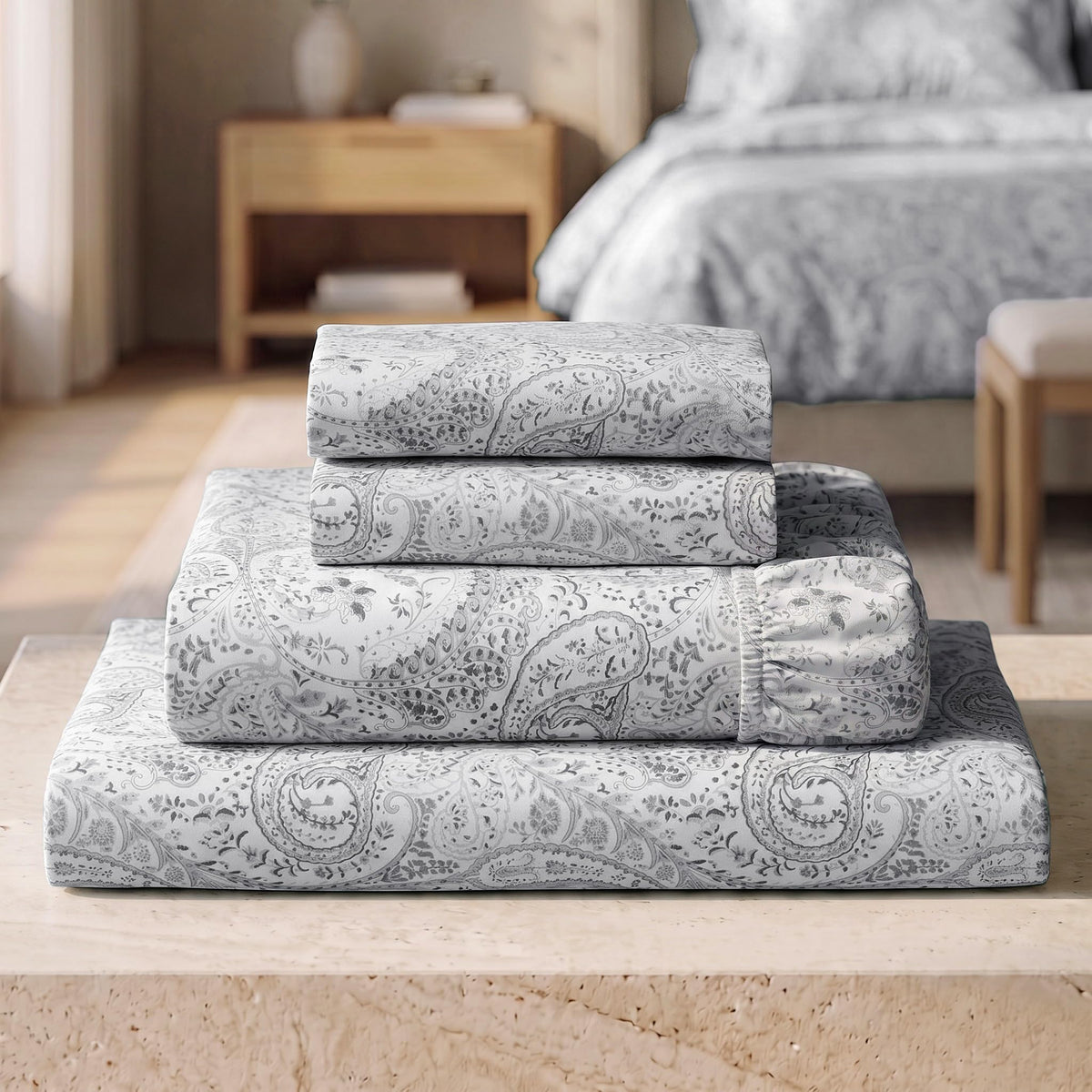 Mellanni Iconic 4-Piece, Ultra Soft Sheet Set (Queen, White)