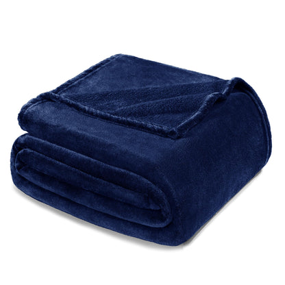 Exclusivo Mezcla Soft Large Fleece Throw Blanket for Couch, Forest Green