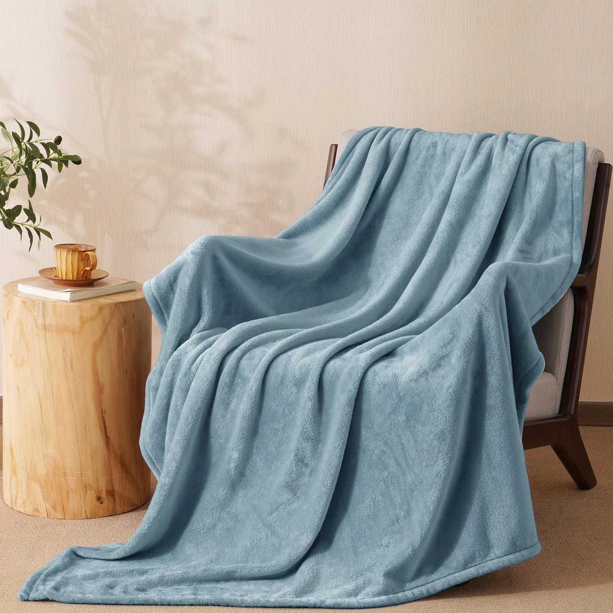 PHF Fleece Blanket King Size 108x90-300GSM Lightweight Airy Warmth, Khaki