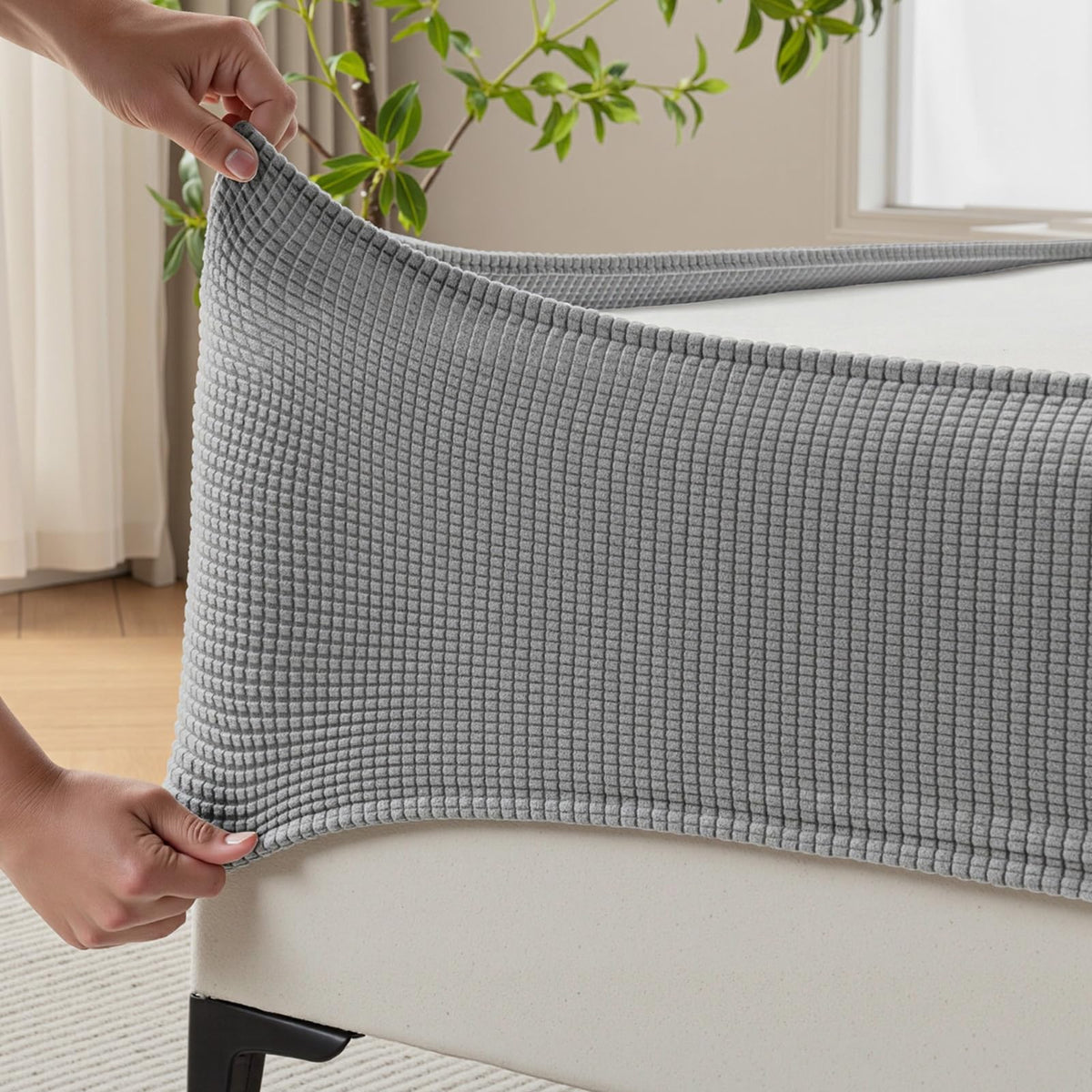MIYE Jacquard Fabric Box Spring Cover,Super Stretchy Wrap Around 4 Sides Elastic Bed Skirt,Wrinkle & Fading Resistant,Washable & Easy Fit. (Cream, Queen)