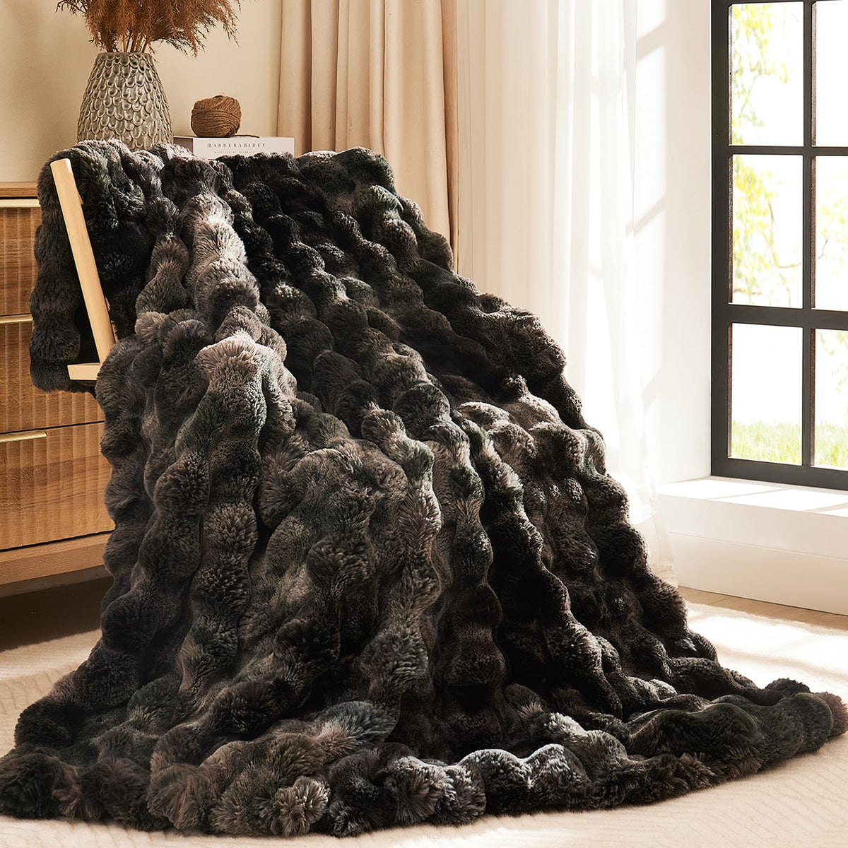 L'AGRATY Faux Rabbit Fur Throw Blanket for Couch, 50'' x 60'', Cocoa Brown