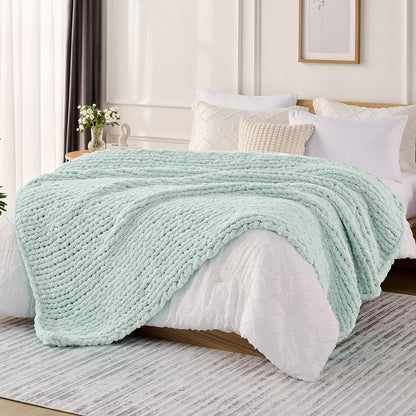 L'AGRATY Chunky Knit Throw Blanket for Couch, 50'' x 60'' Knit Throw, Ivory