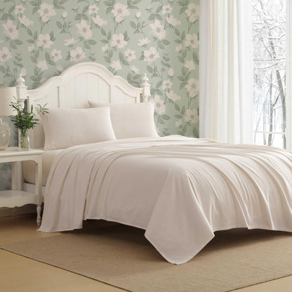 Laura Ashley - Queen Sheet Set with Fitted Sheet & Pillowcases