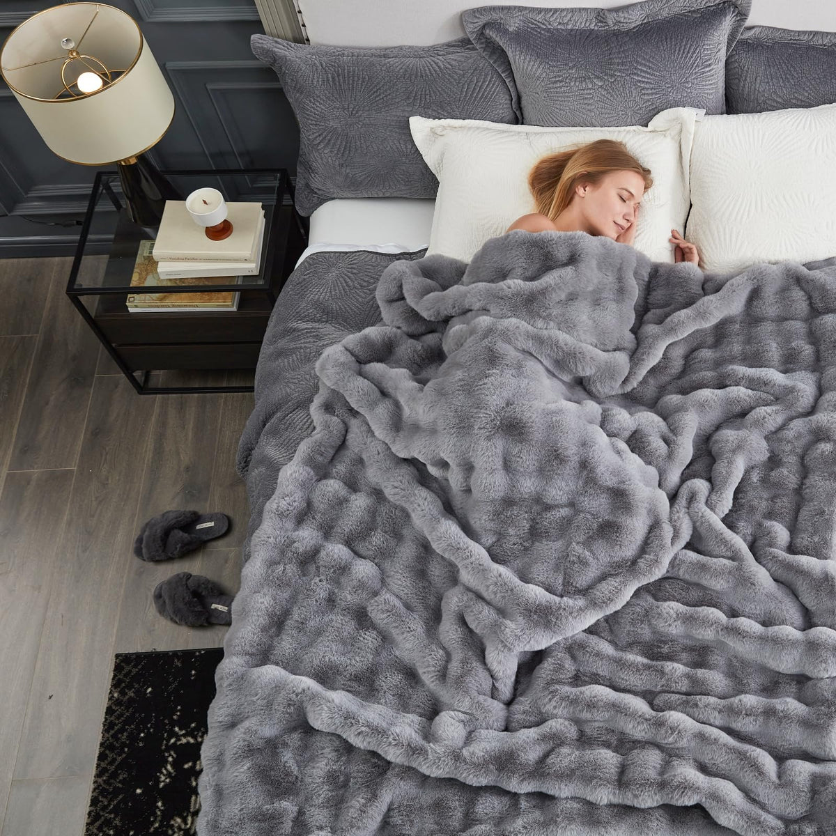 Cozy Bliss Faux Fur Throw Blanket for Couch, Fuzzy Soft Plush Thick Bubble Blanket for Sofa Bedroom Living Room, 50 * 60 Inches Tie-dye Taupe