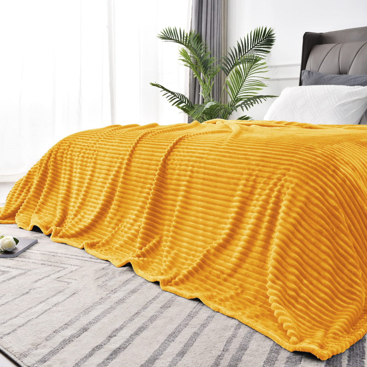 BEDELITE 3D Ribbed Jacquard Pink Fleece Throw Blanket for Couch, 50x60 Inch