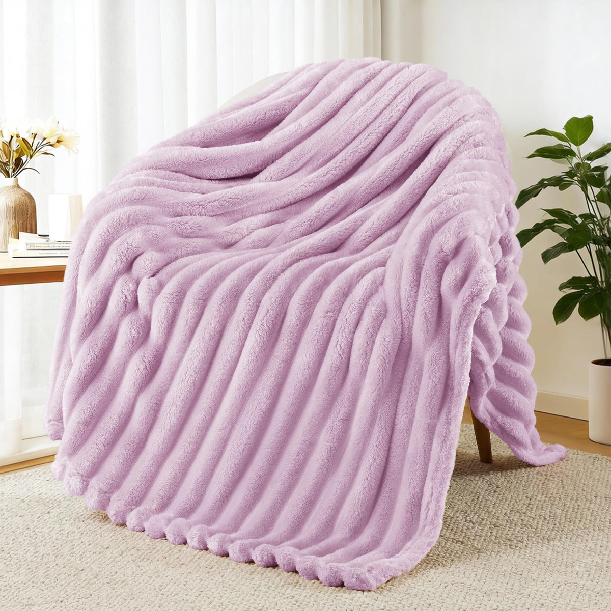 Exclusivo Mezcla Striped Fleece Throw Blanket for Couch, Sofa, Navy Blue