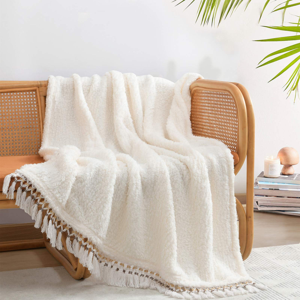 Ultra Soft Fleece Sherpa Blanket King Size,Lightweight Cozy Boho Bed Blanket with Decorative Tassel, Pattern Reversible, 2 Tones Ombre Light Brown,104”x90”