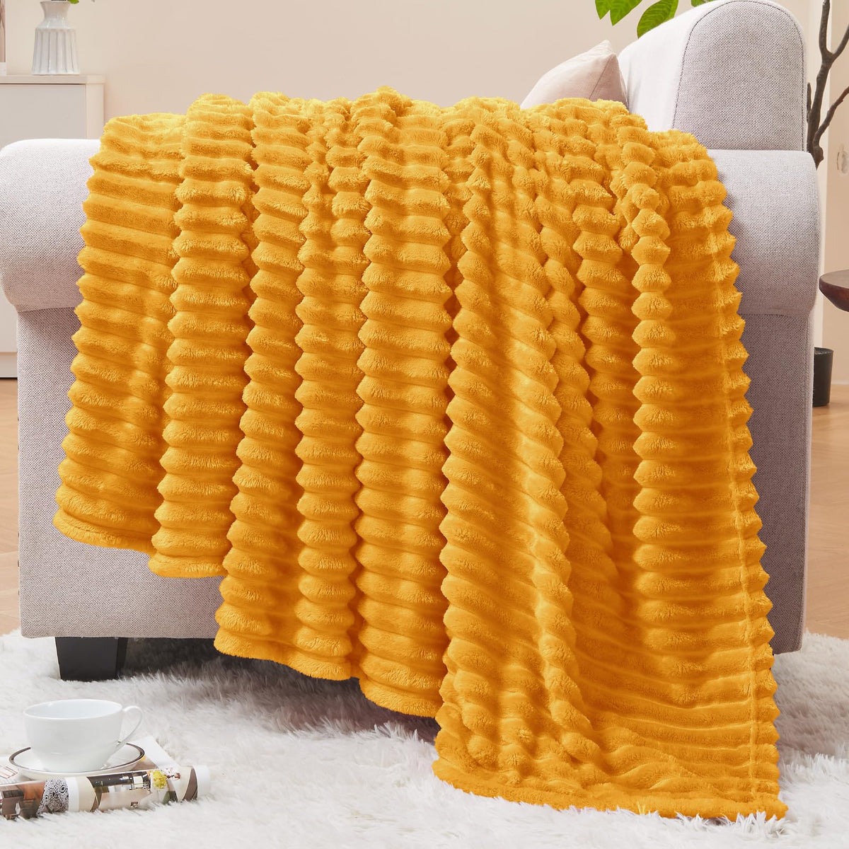 BEDELITE 3D Ribbed Jacquard Pink Fleece Throw Blanket for Couch, 50x60 Inch