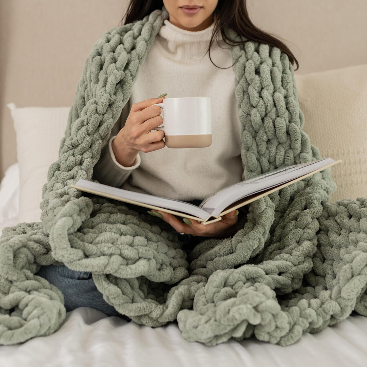 SAMIAH LUXE Chunky Knit Throw Blanket 50x70 in, 8 lb Graphite Gray