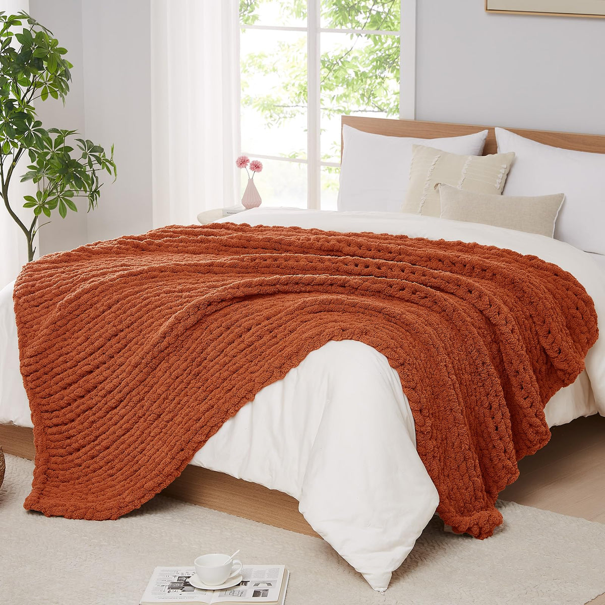 L'AGRATY Chunky Knit Throw Blanket for Couch, 50'' x 60'' Knit Throw, Ivory