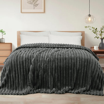 Exclusivo Mezcla Striped Fleece Throw Blanket for Couch, Sofa, Navy Blue