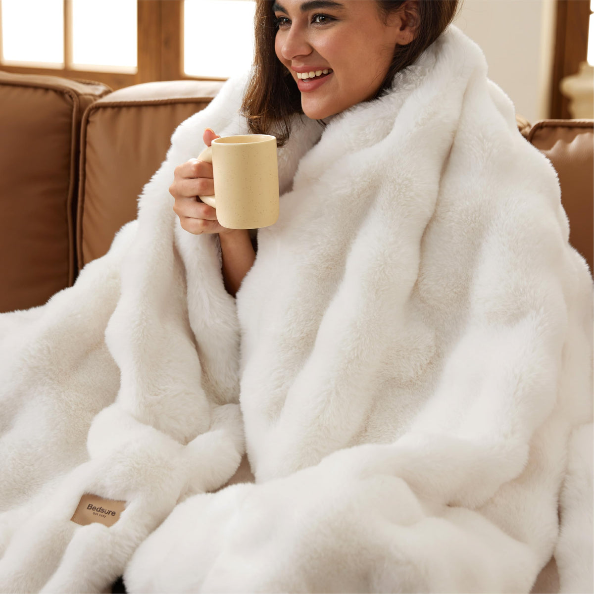 Bedsure Fluffy Bubble Faux Fur Throw XL Blanket, 50"x70", Tie-dye Taupe