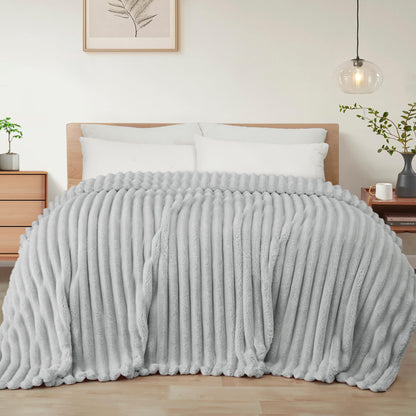 Exclusivo Mezcla Striped Fleece Throw Blanket for Couch, Sofa, Navy Blue