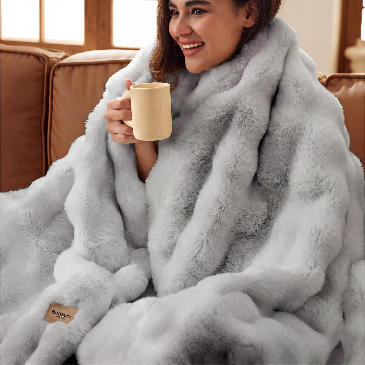 Bedsure Fluffy Bubble Faux Fur Throw XL Blanket, 50"x70", Tie-dye Taupe