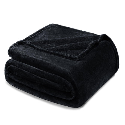 Exclusivo Mezcla Soft Large Fleece Throw Blanket for Couch, Forest Green