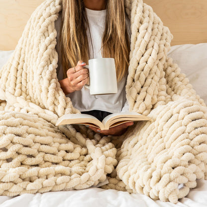 SAMIAH LUXE Chunky Knit Throw Blanket 50x70 in, 8 lb Graphite Gray
