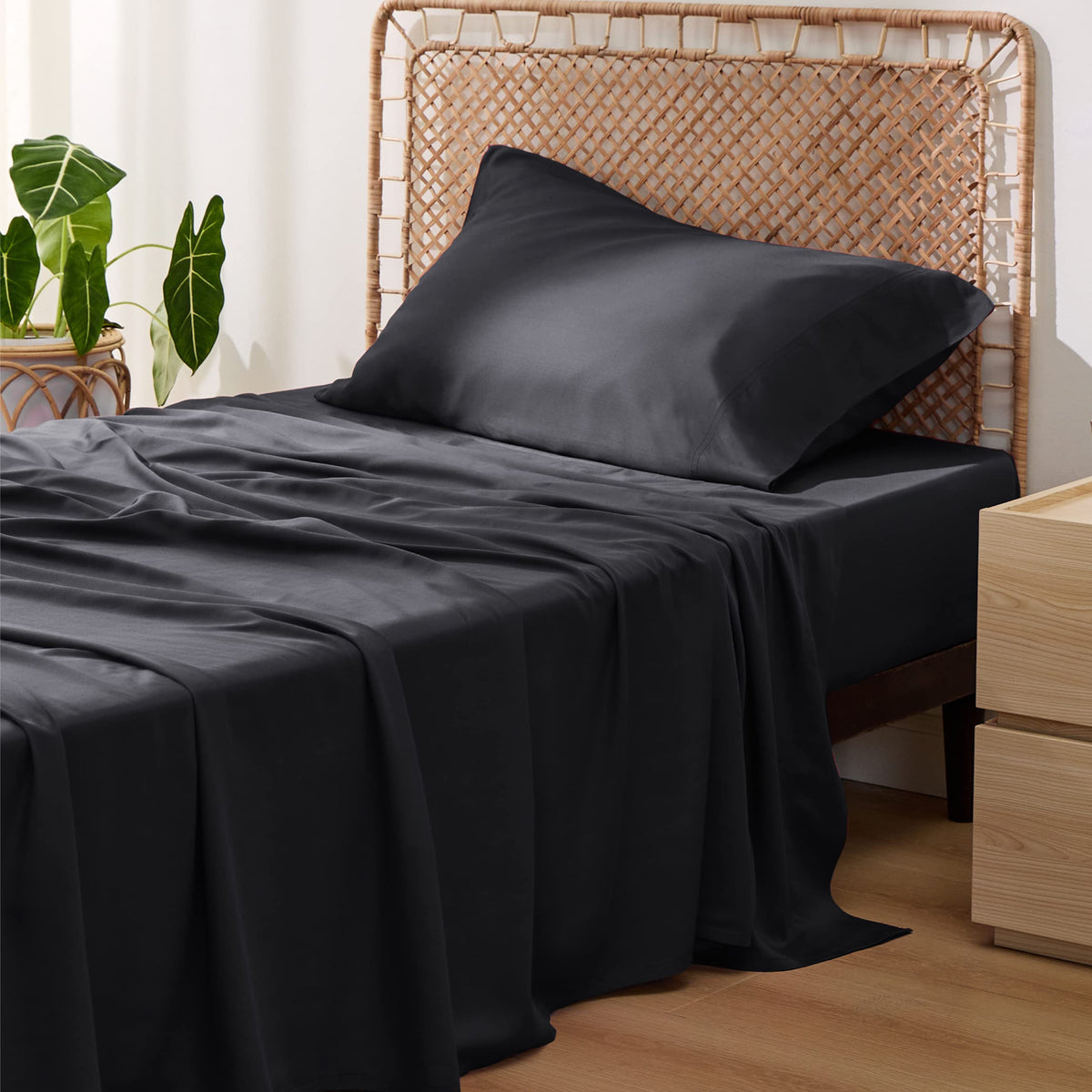 Bedsure PureWoven 100% Rayon Derived from Bamboo, Queen Sheets, 4 Pieces